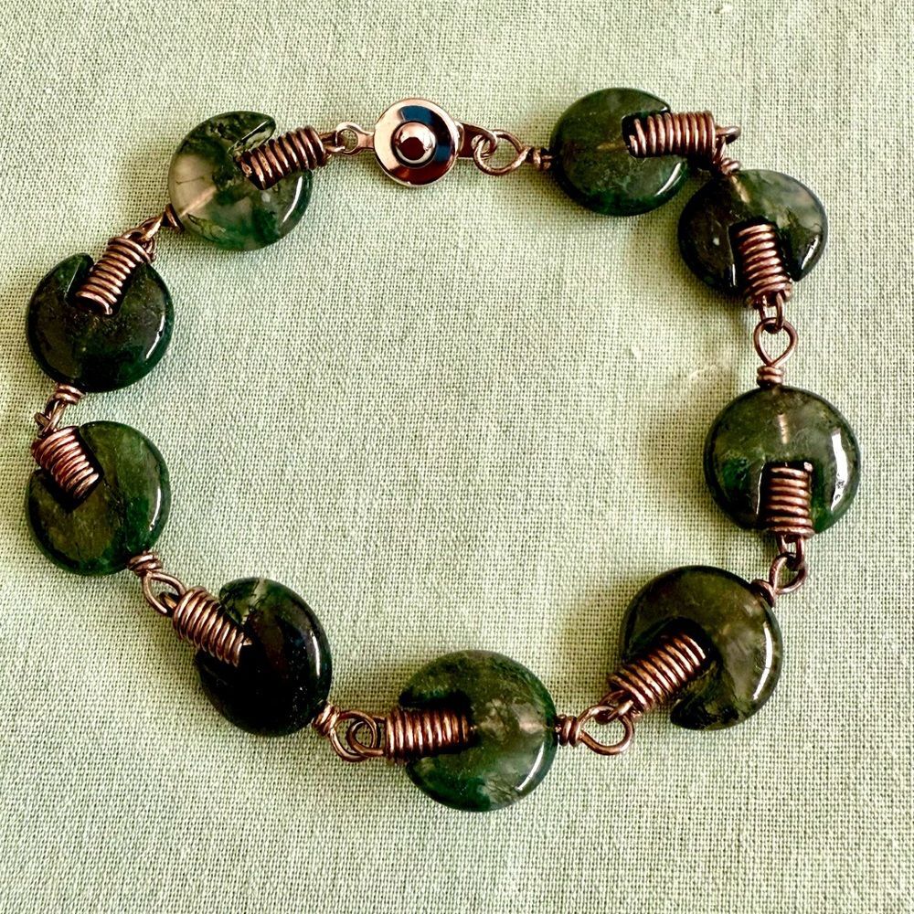 Round Green Jade Stone Bracelet
